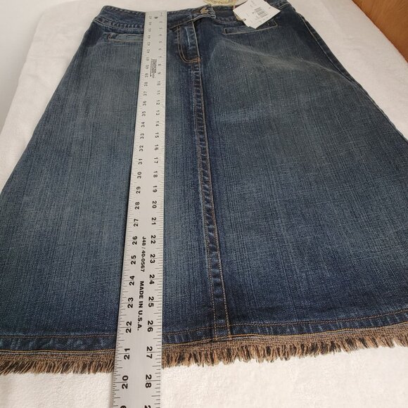 Cabi Womens Denim A-Line Midi Skirt Size 12 Indigo Frayed Hem Style # 621 New - Picture 7 of 7